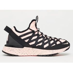 Nike ACG React Terra Gobe Sneakers